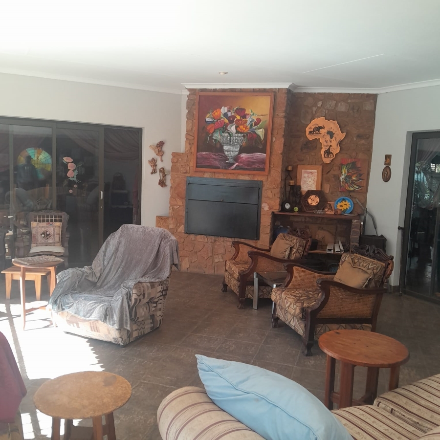 3 Bedroom Property for Sale in Schietfontein North West